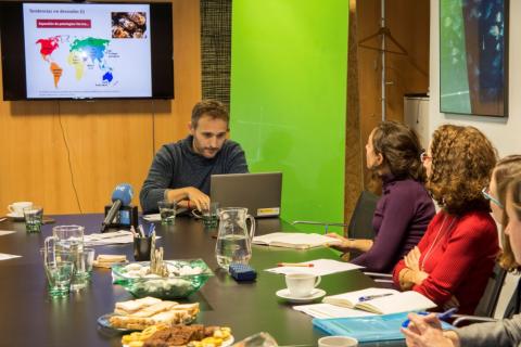 Foto Desayuno LIFE SHARA Abejas y Cambio Climatico